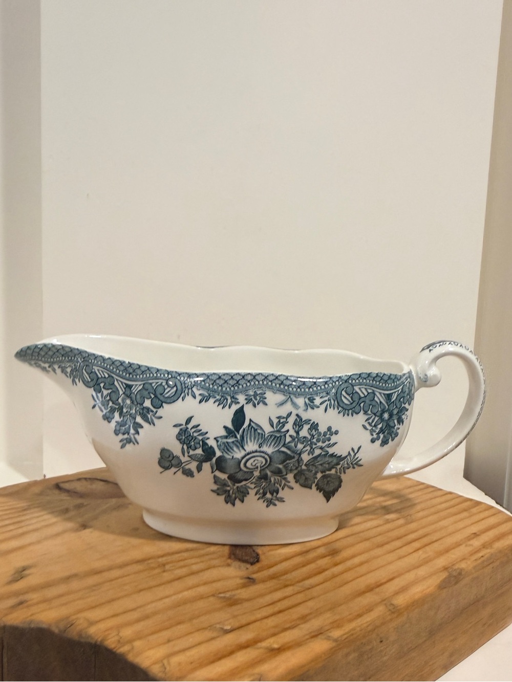 Enoch Wedgwood Artistic Pheasants Blue Transferware Gravy Boat England - Picture 6 of 8